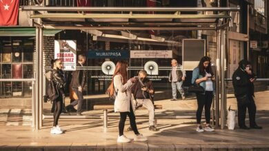 building a vibrant online community